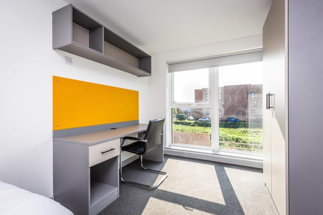 Spacious Ensuite Room With Shared Kitchen 林肯 外观 照片